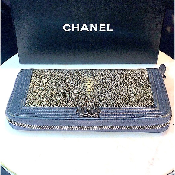 CHANEL GALUCHAT STINGRAY BOY LONG ZIPPY WALLET KARL LAGERFIELD GUNMETAL - Picture 6 of 11